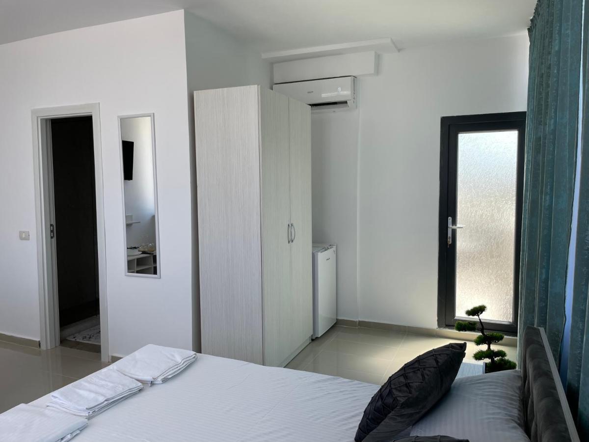 Aquazure Studio Residence Năvodari Kültér fotó